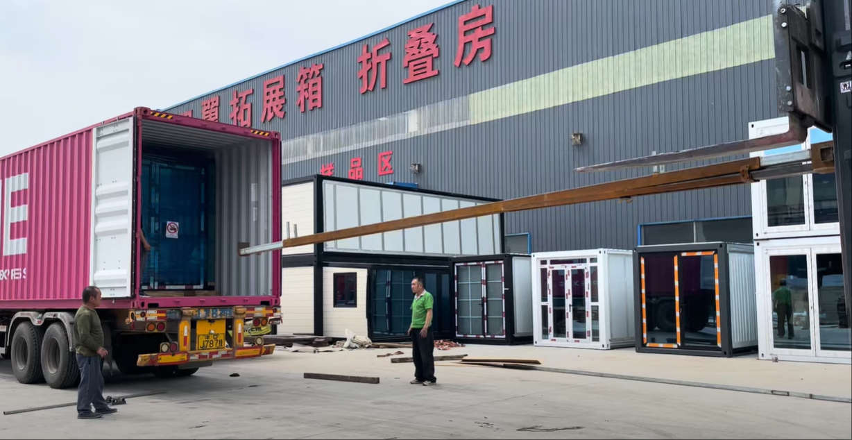 🚛📦 Shipping a Container House – Watch the Forklift in Action!